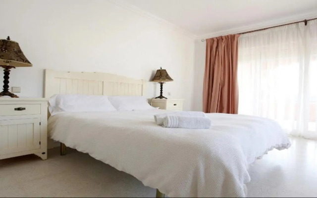 Villa 9 La Alzambra-Puerto Banus