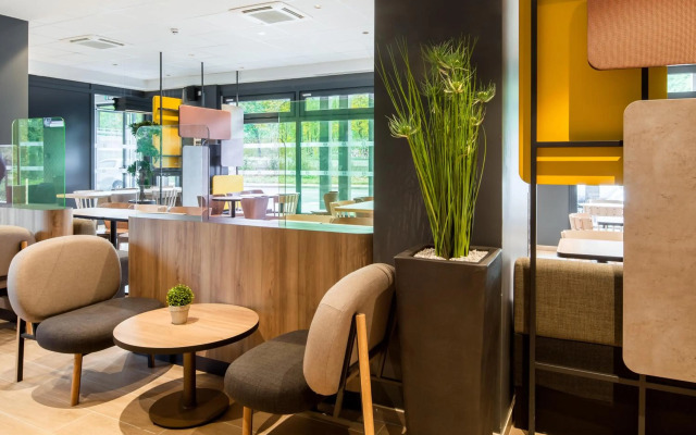 B&B Hotel Paris Meudon Vélizy