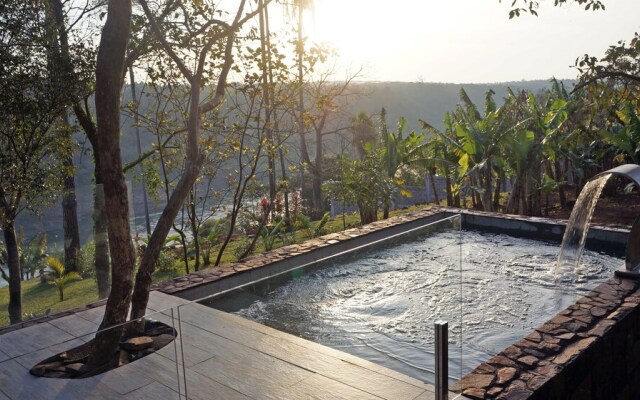 Riviera Jungle Villas