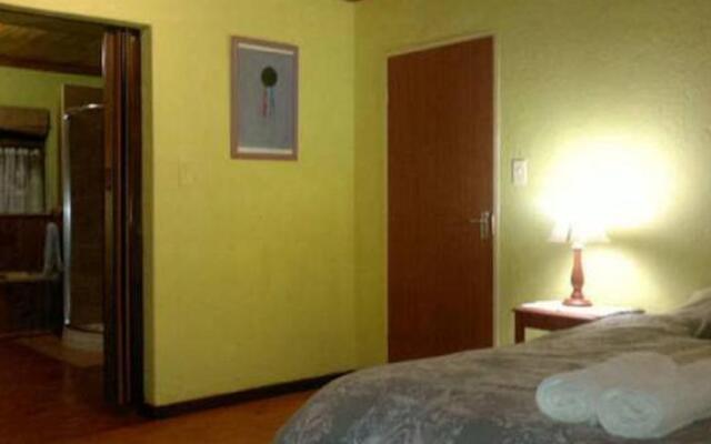 Black Umbrella Guesthouse
