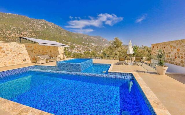 Villa Juniper