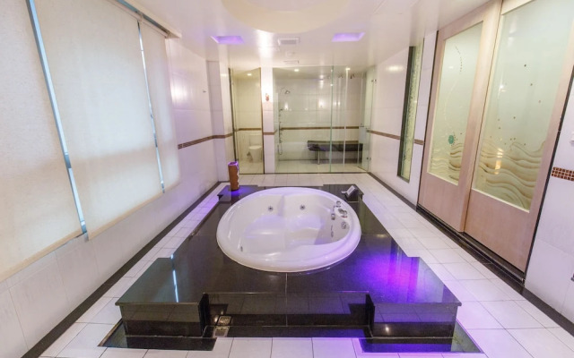 SLV Hotel Group - SLV Business Hotel