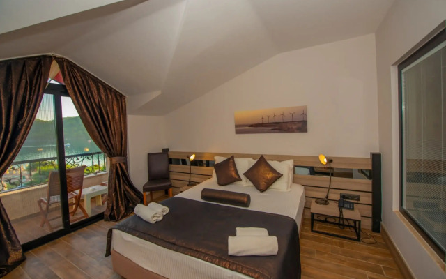 S3 Seahorse Beach Club & Hotel