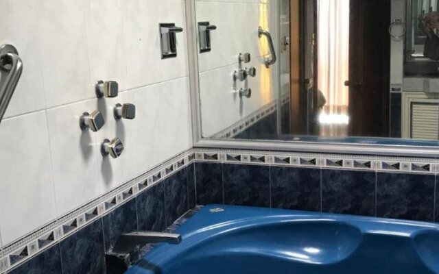 Hotel Monarca