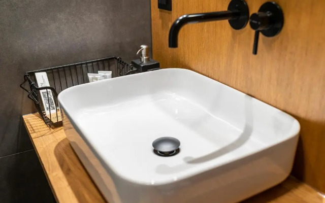 YourSecondFlat Grzybowska Metropoint