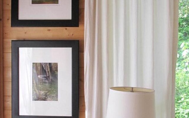 Shawnigan Lake Bed and Breakfast