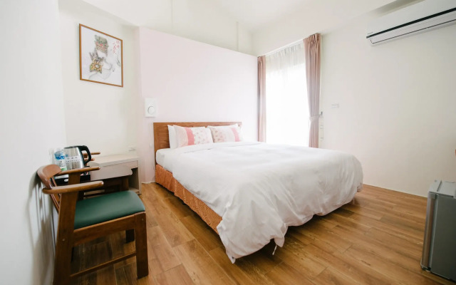 HE SEN Hostel