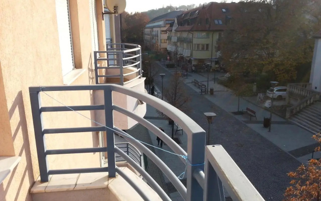 Pedestrian Street Apartment