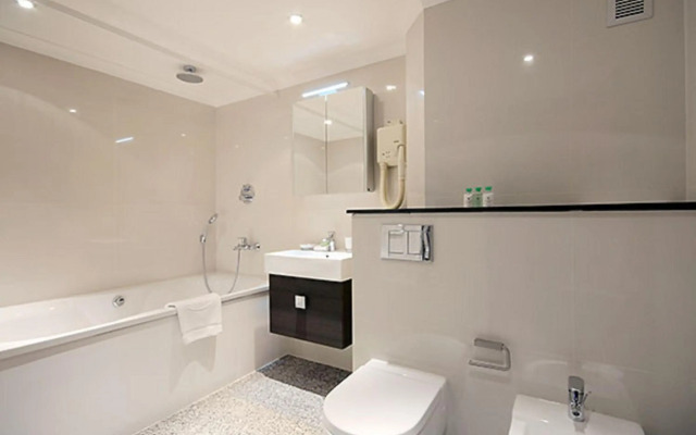 Mayfair House