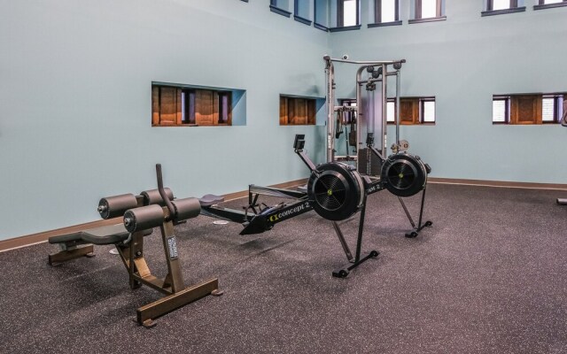 FRONTDESK Athlon Apts Downtown Cleveland