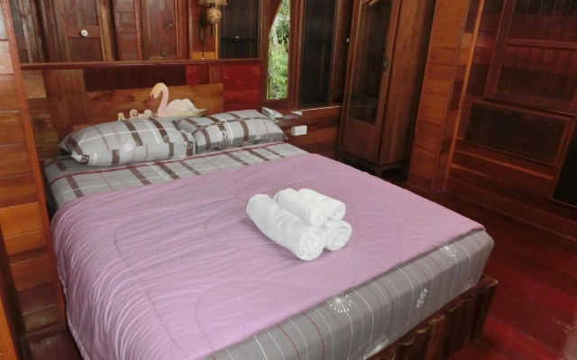 Klong Suan Plu Resort – Guest Rooms – Ayutthaya