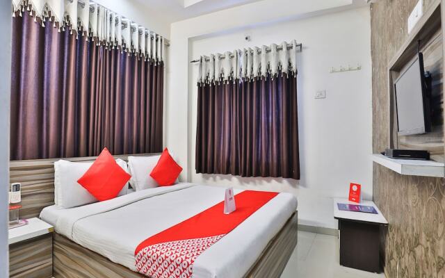 OYO 2656 Hotel Sunstar