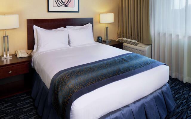DoubleTree by Hilton Hotel Norwalk