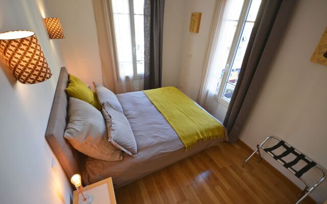 Be our Guests in Nice Port Bonaparte