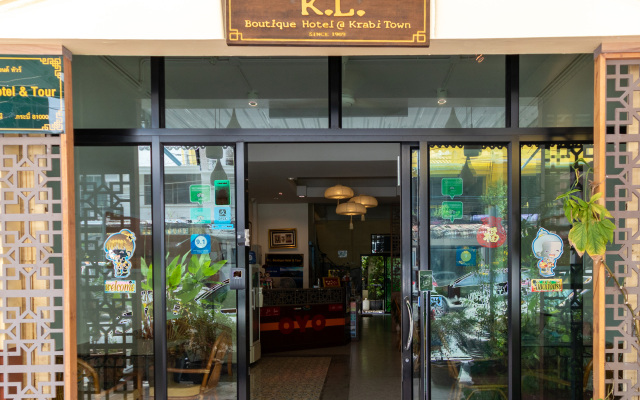 OYO 1118 K L Boutique Hotel (Vaccinated Staff)