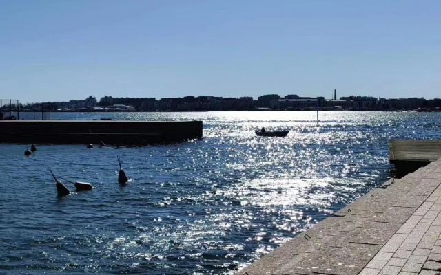 Helsinki Penthouse near the west harbor