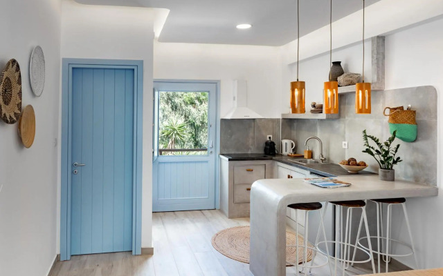 Light Blue Window Kamari