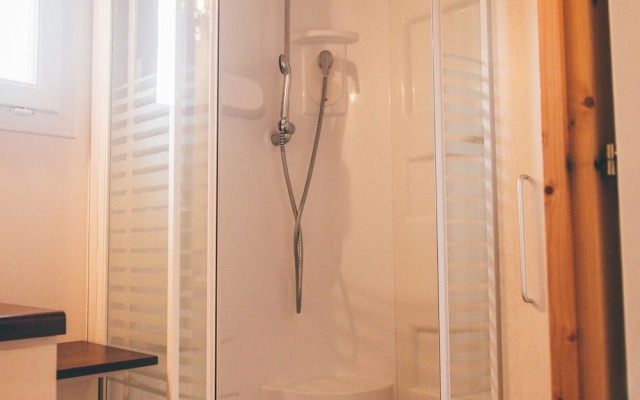 Attractive Chalet on a Hill in Monclar-de-quercy