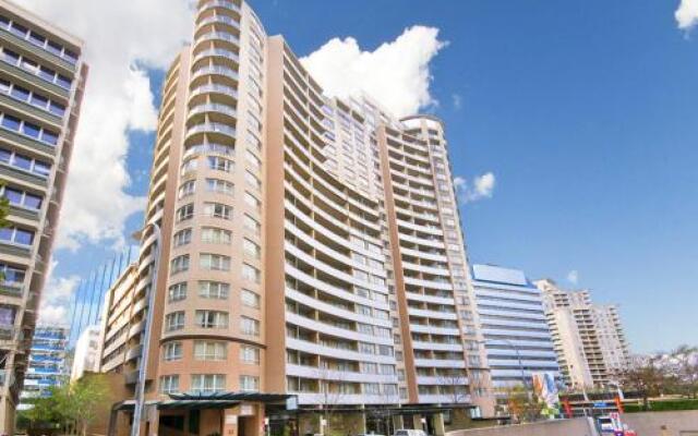 Astra Apartments Chatswood - Brown Street