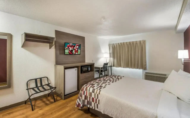Red Roof Inn Rochester – Airport