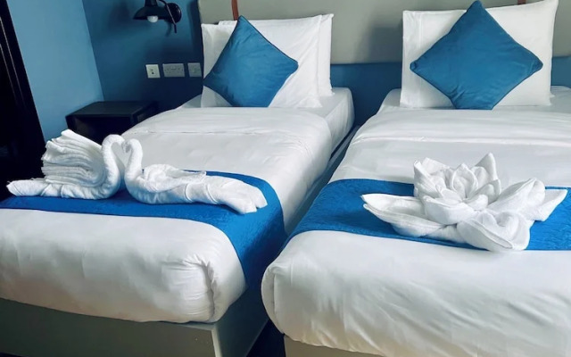 South32 Hotel