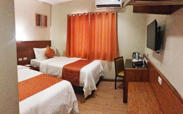 Coron Soleil Express Hotel