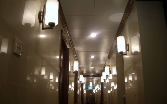 Oriental Pearl Hostel
