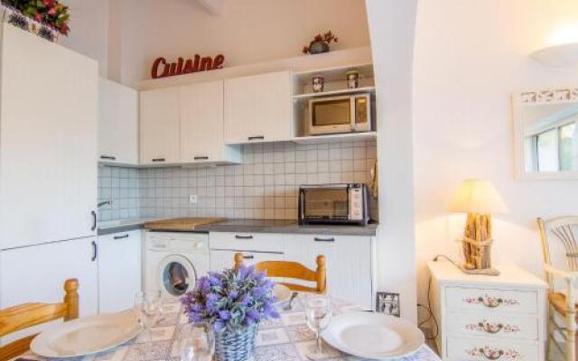 Holiday Home Les Parcs de Gassin.5
