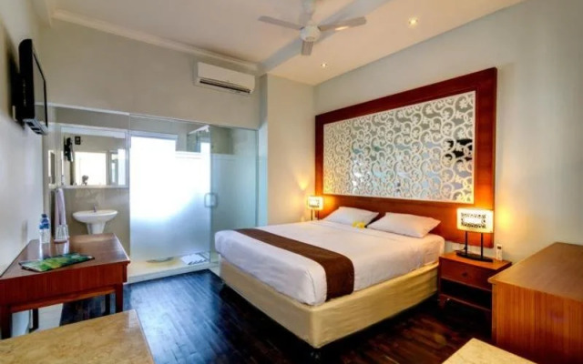 Heliconia Villa
