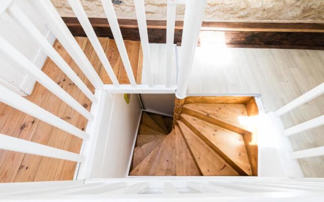 Petit studio Saint-Front- Small studio flat Saint-Front