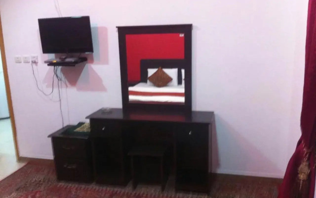 Al Eairy Furnished Apartments Al Baha 2