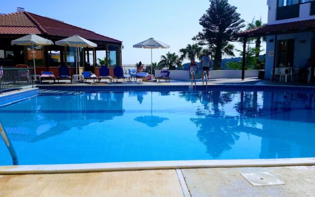 Camari Garden Hotel Apartments