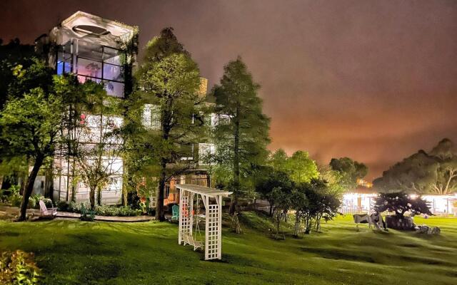 Nature View Hotel
