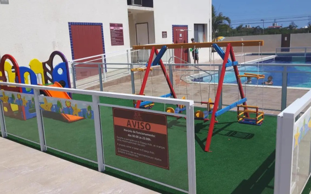 Apto Ingleses à 50mts da praia
