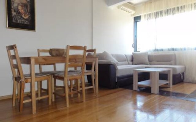 TQ Center Apartment