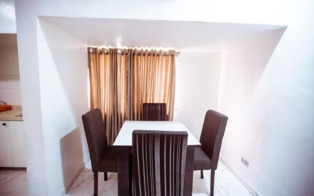 Stunning 2-bed Apartment in Lagos
