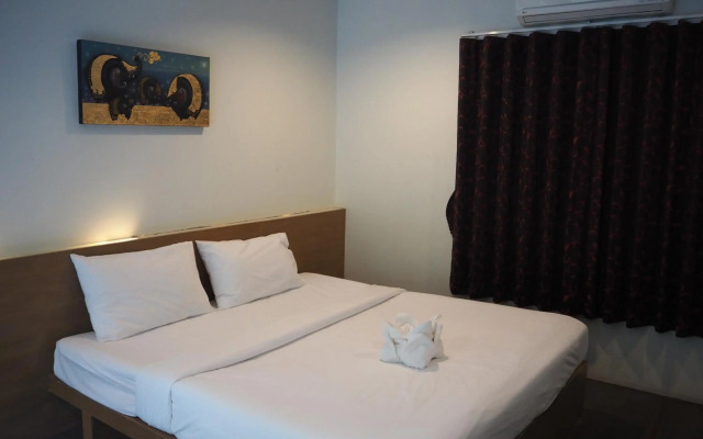 Larissa Samed resort