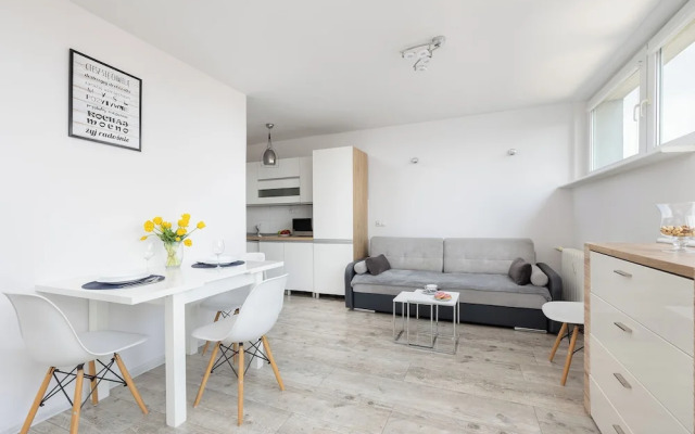 Charming Studio for 2 by Renters