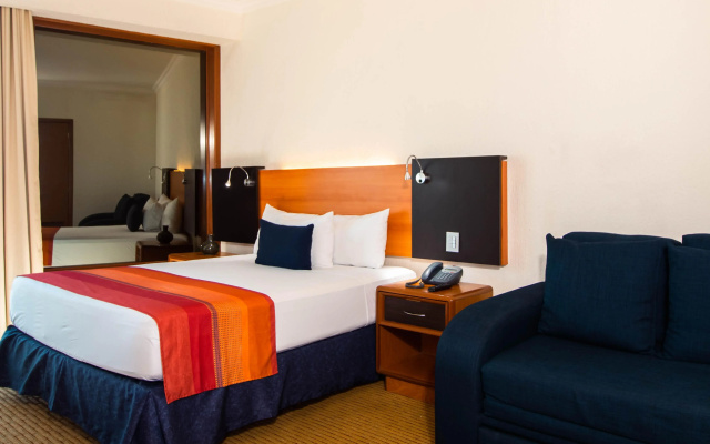 Guadalajara Plaza Expo Business Class