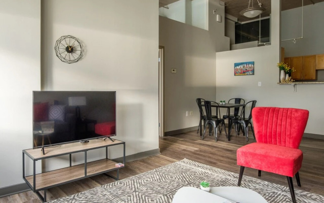 FRONTDESK Waterfront Apts Downtown Cleveland