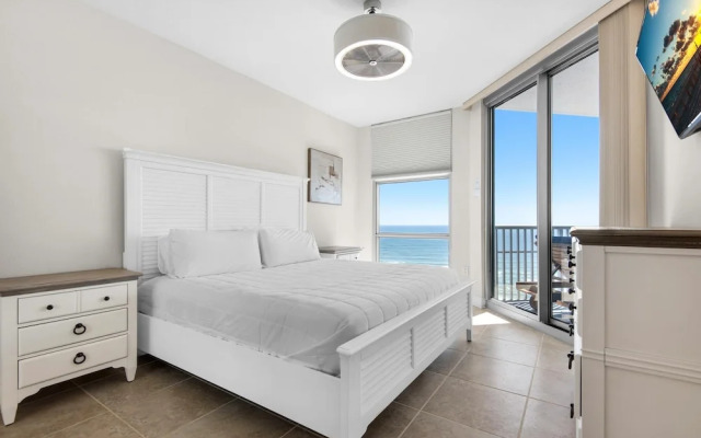 Emerald Dolphin Unit 1520