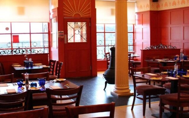 Limekilns Hotel and Bistro