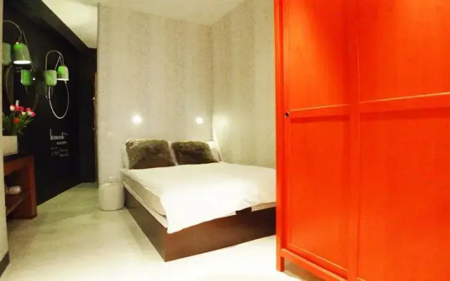 Chic Rentals Chueca- Calle Farmacia