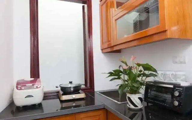 Hanoi Luxury House & Travel