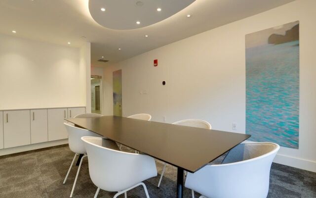 Spacious 2BR Condo at Ballston