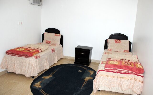 Al Eairy Furnished Apartments Qassim 1