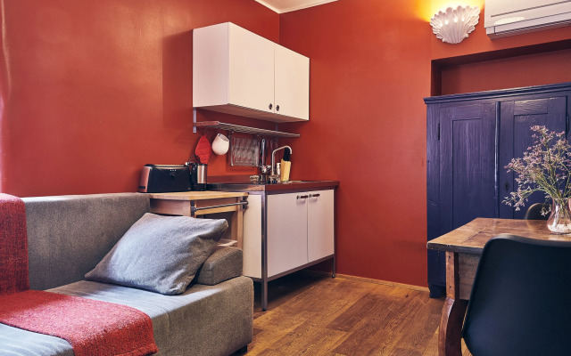 Central Riverside Apartments Meščanka