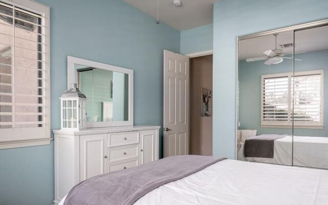 Minnezona Elegant Home w Poolside Retreat