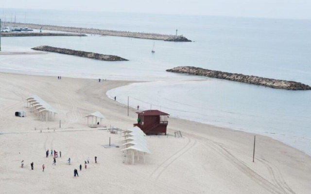 Fantastic One Bedroom With Sea View