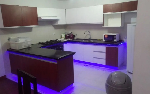 Flores Apartment - Torre Esteban 488